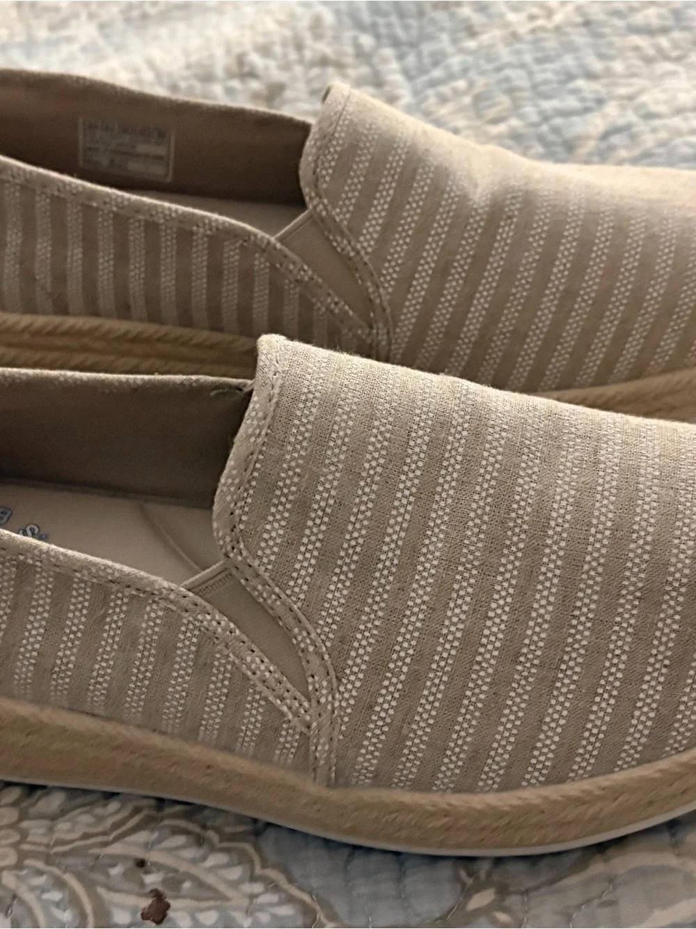 Bobs *Like New canvas - size 9
